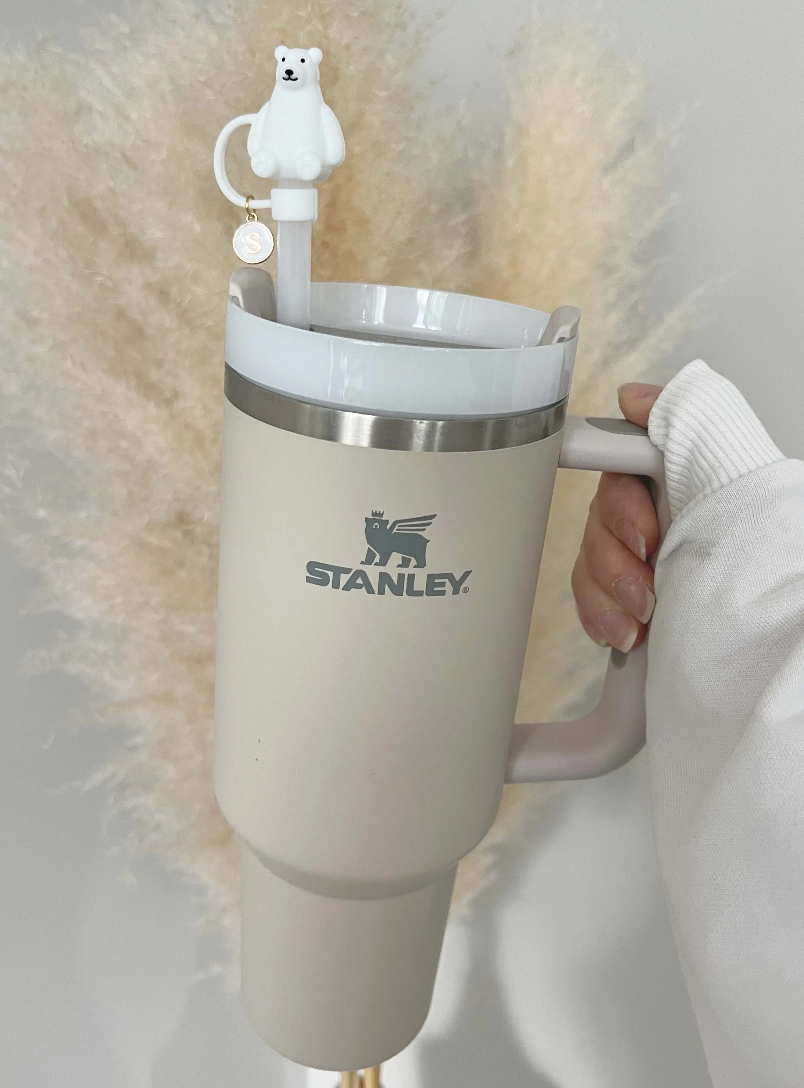 Straw Cover Animals