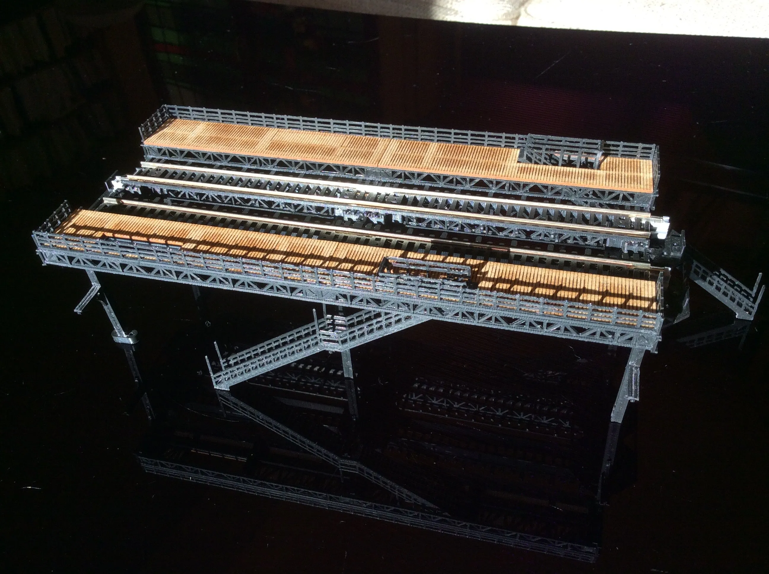 THE "L" - Elevated Open Station 186 mm #160-0151