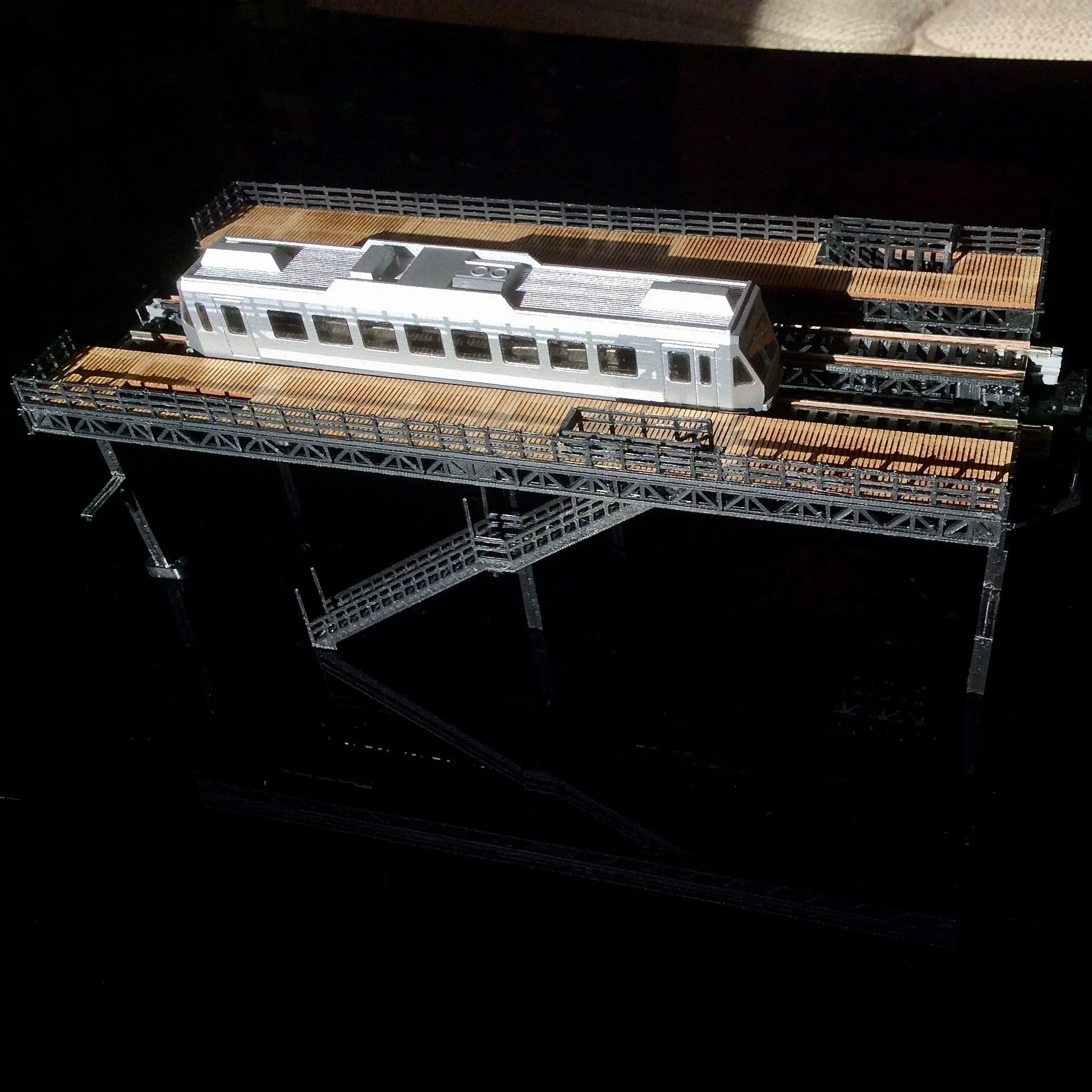 THE "L" - Elevated Open Station 186 mm #160-0151